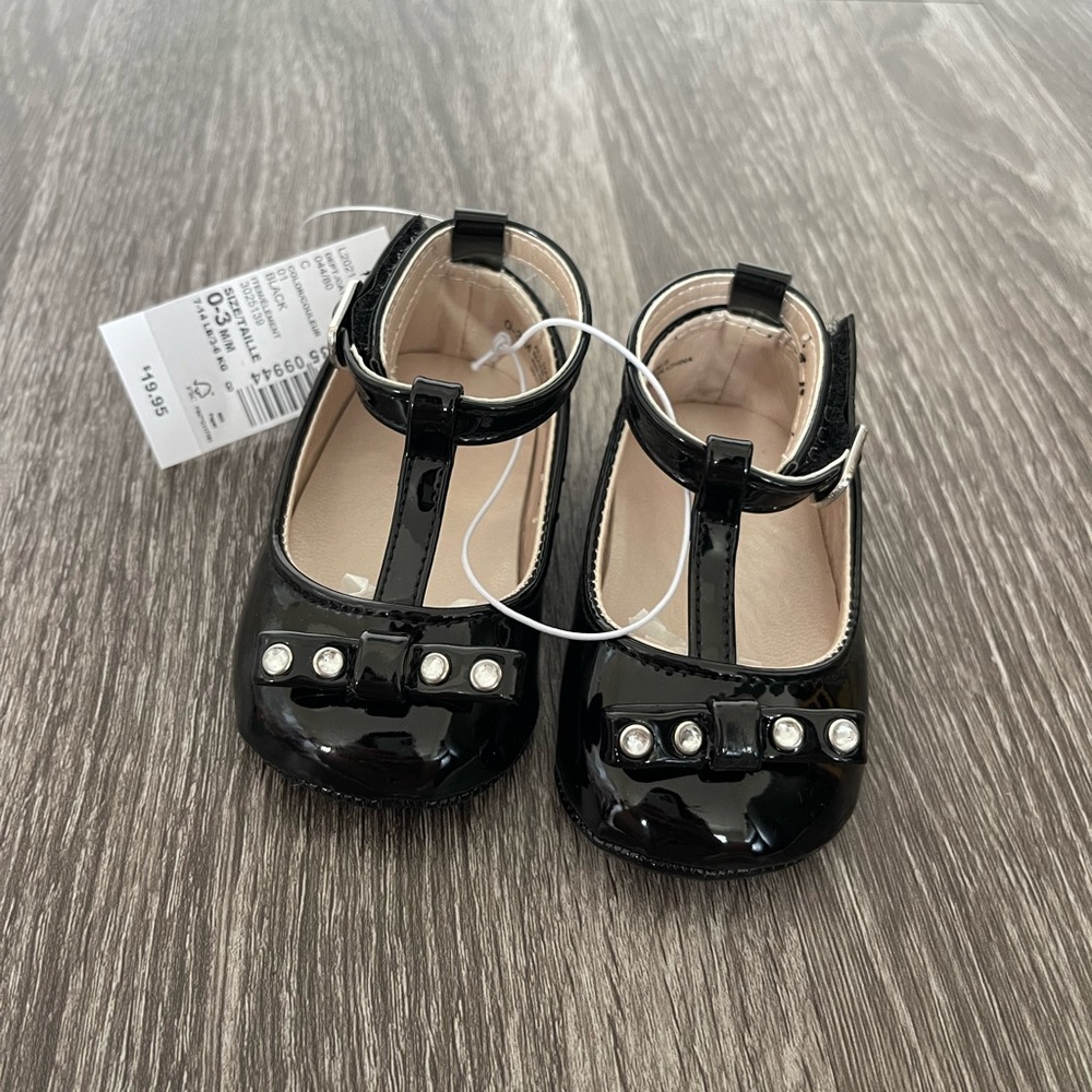 NWT Baby Black Dress Shoes Size 0-3 MONTHS